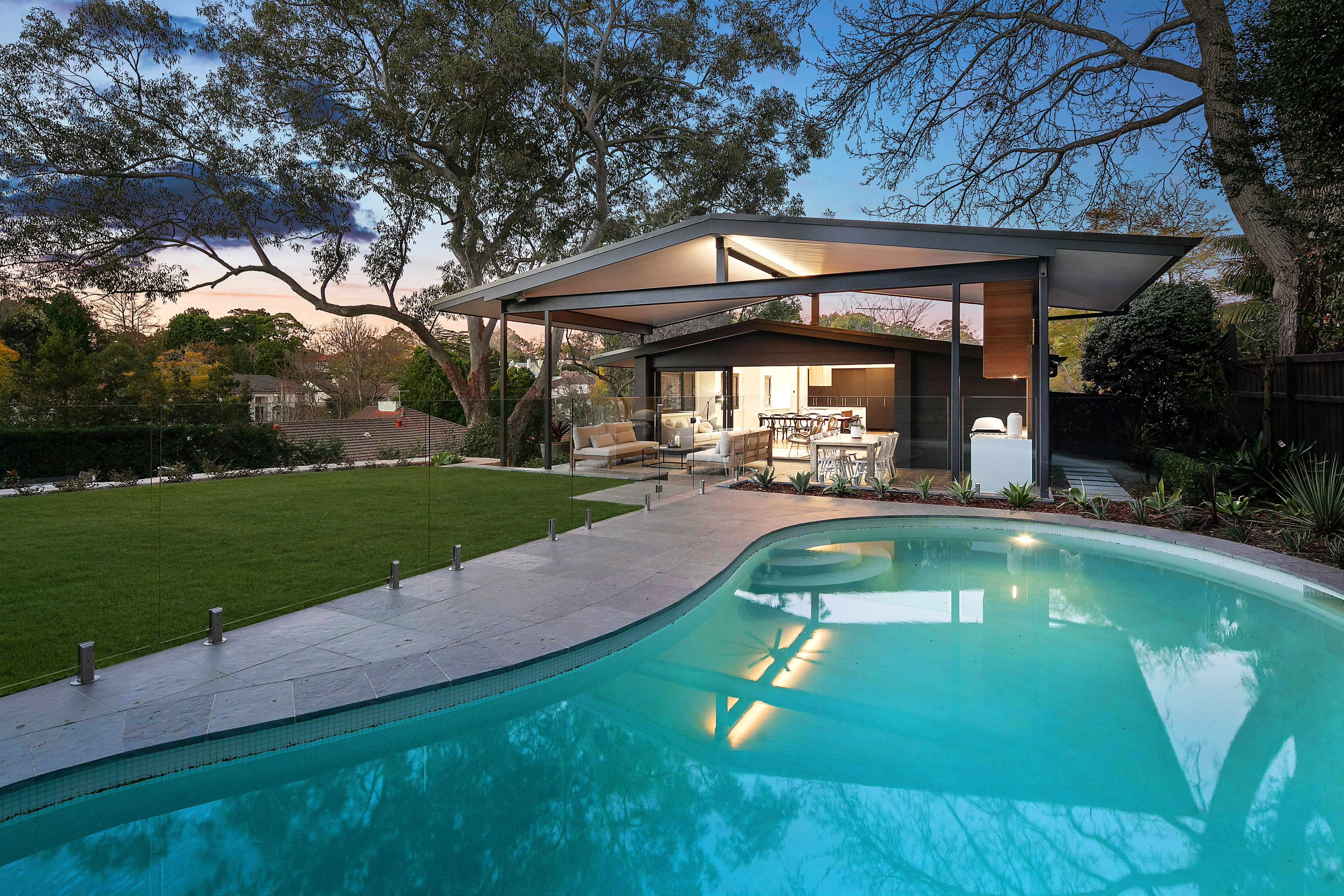61 Warrangi Street, Turramurra - Thumbnail 2