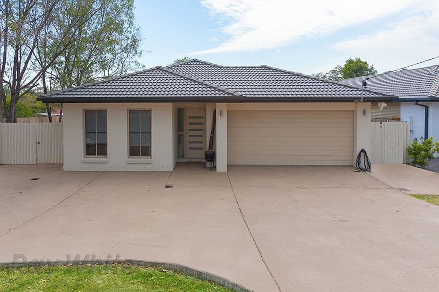 354 Old Logan Road, CAMIRA QLD 4300, Camira - Thumbnail 2