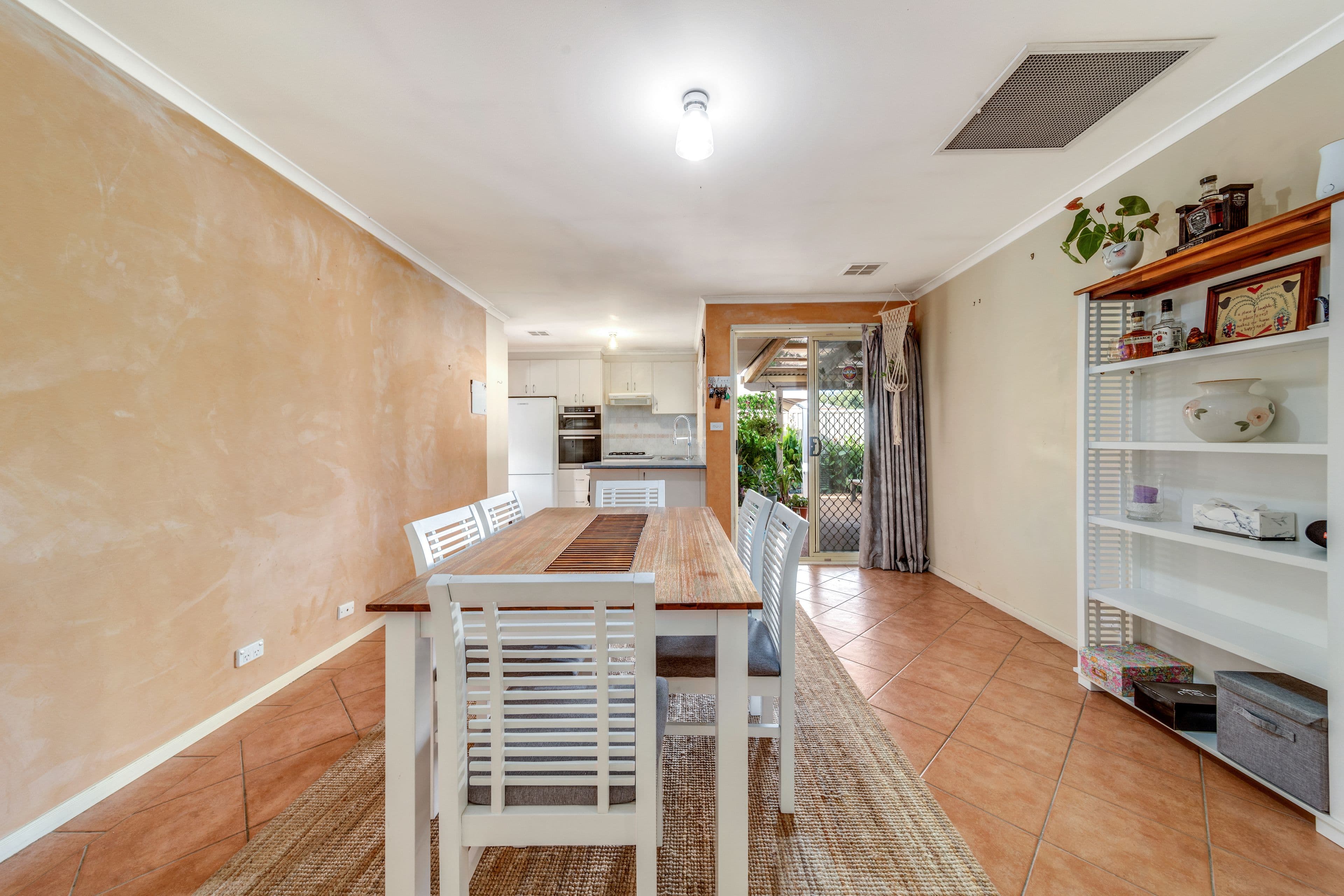 42 Jonsson Court, Dunlop ACT 2615, Dunlop - Thumbnail 6
