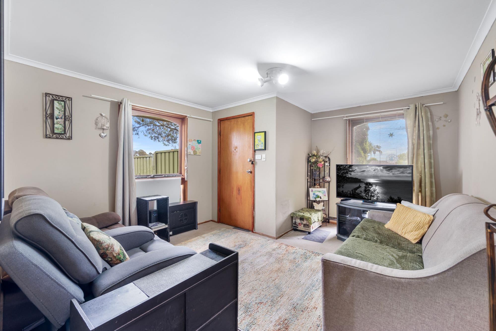 20 Lorenzo Crescent, Rosemeadow NSW 2560, Rosemeadow - Thumbnail 2