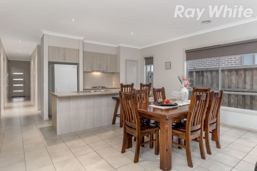 6 Umbria Road, Mernda VIC 3754, Mernda - Thumbnail 3