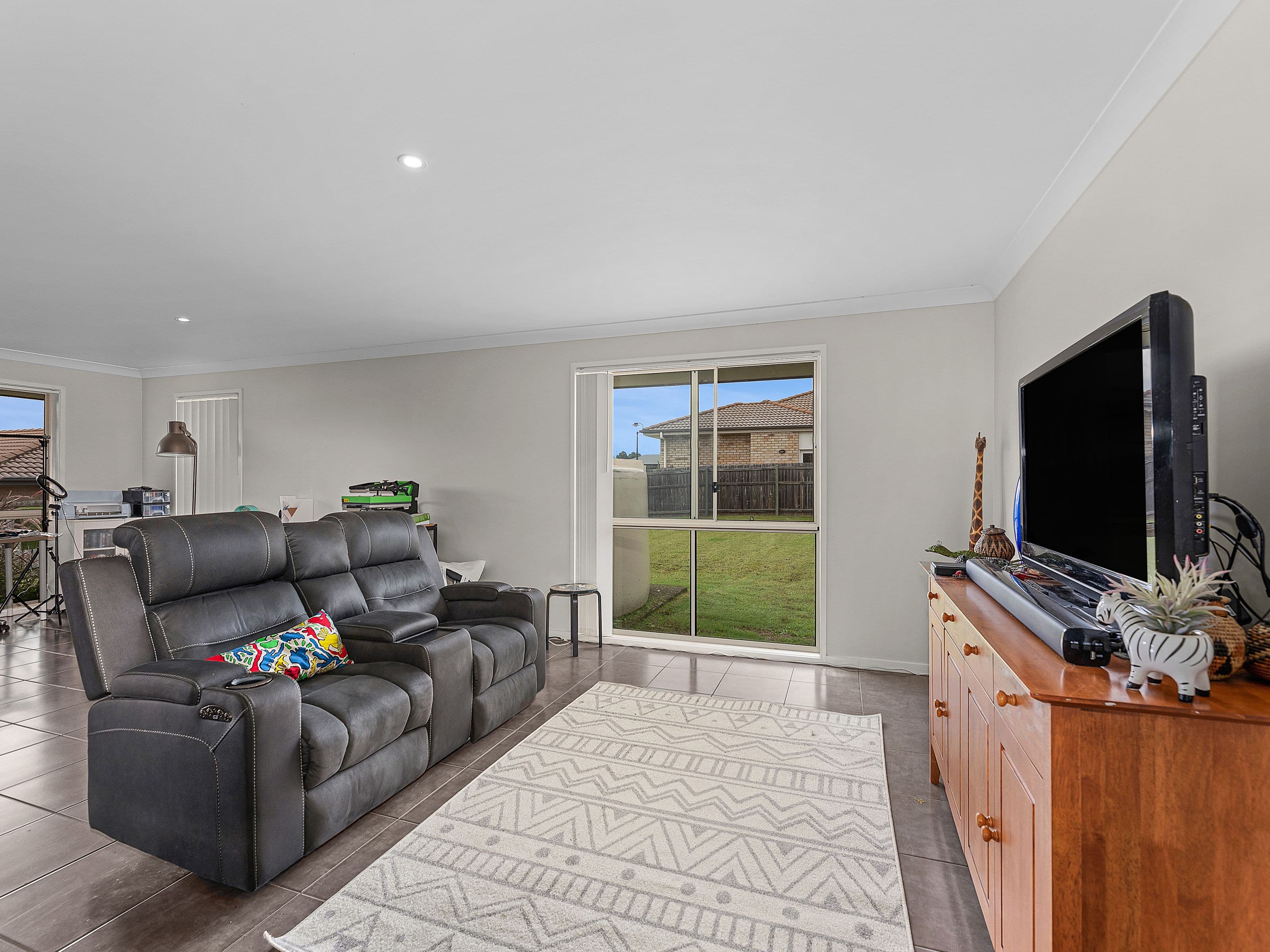 30 Walnut Crescent, Lowood QLD 4311, Lowood - Thumbnail 4