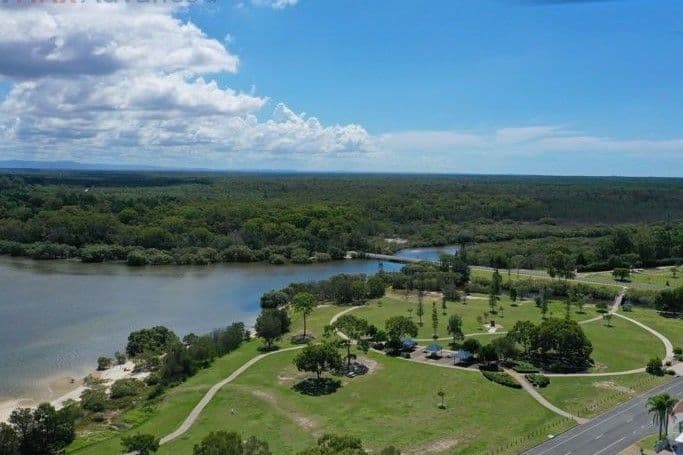2 Elizabeth Batts Court, Banksia Beach QLD 4507, Banksia Beach - Thumbnail 4