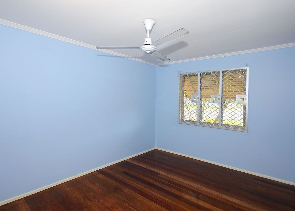 77 Spence Street, POINT VERNON QLD 4655, Point Vernon - Thumbnail 8