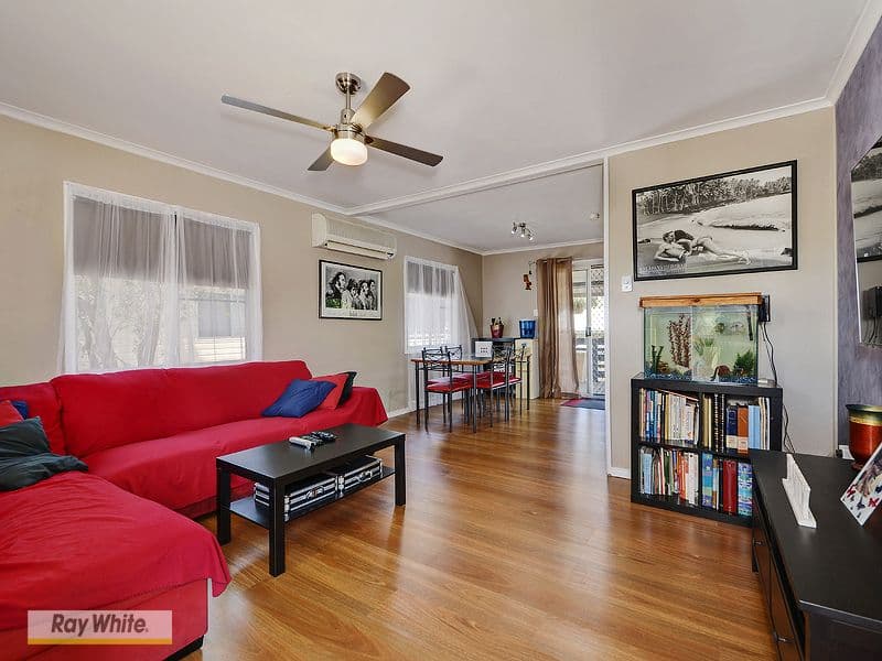 21 Wendy Crescent, CLONTARF QLD 4019, Clontarf - Thumbnail 2
