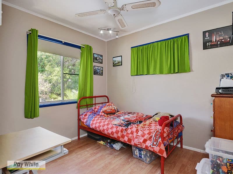21 Wendy Crescent, CLONTARF QLD 4019, Clontarf - Thumbnail 7