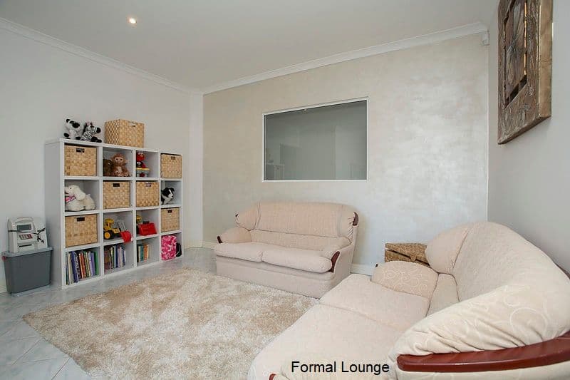 2 Limerick Loop, WATTLE GROVE WA 6107, Wattle Grove - Thumbnail 3