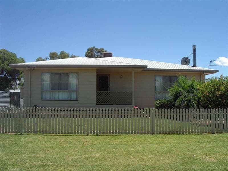 117 Miscamble Street, Roma QLD 4455, Roma - Image 1