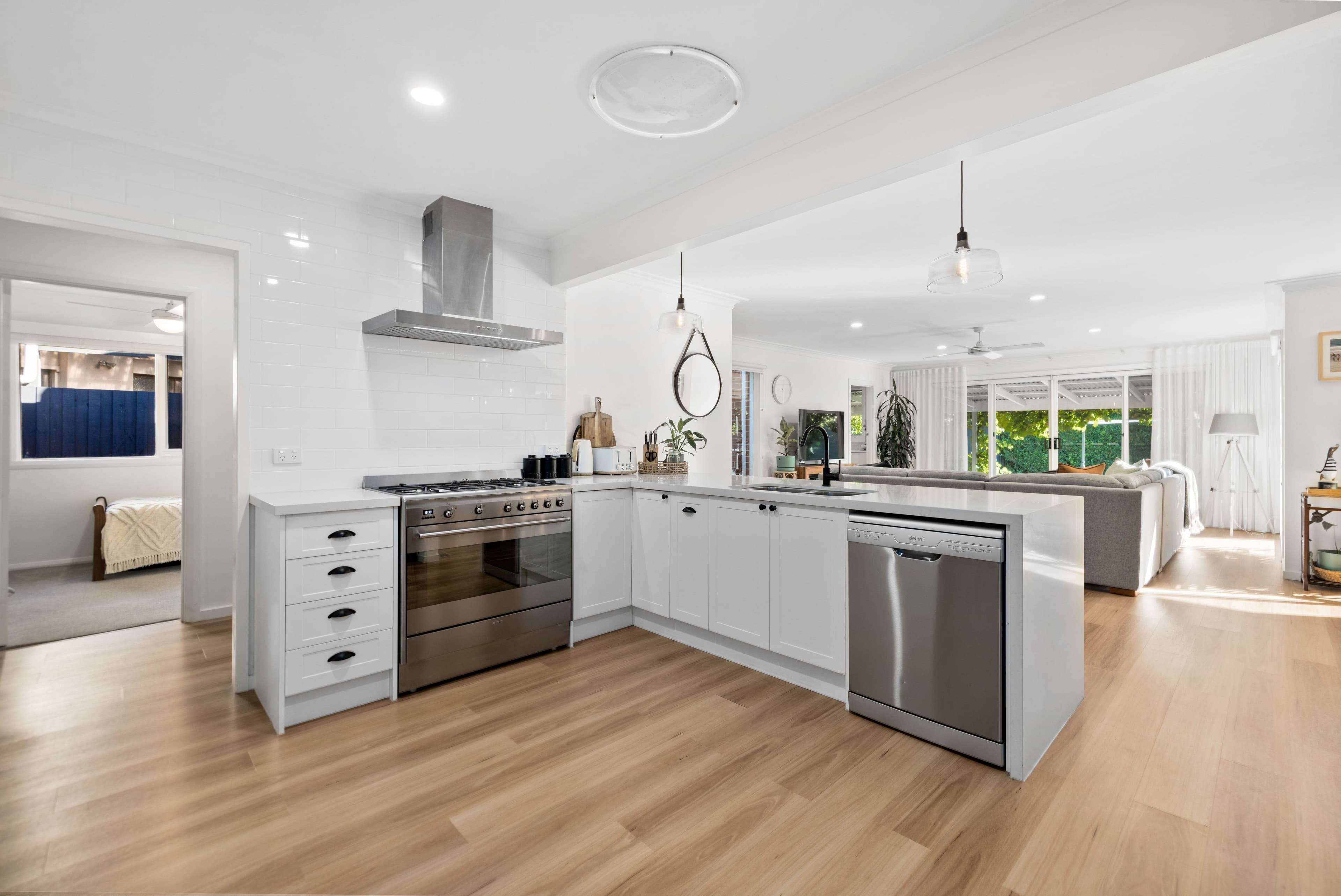 15 Clow Avenue, Upper Ferntree Gully VIC 3156, Upper Ferntree Gully - Thumbnail 5