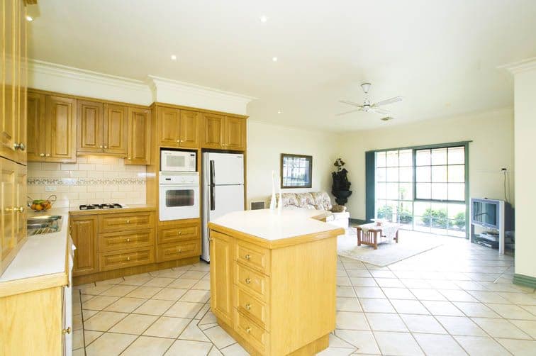 45 The Gateway, LILYDALE VIC 3140, Lilydale - Thumbnail 2