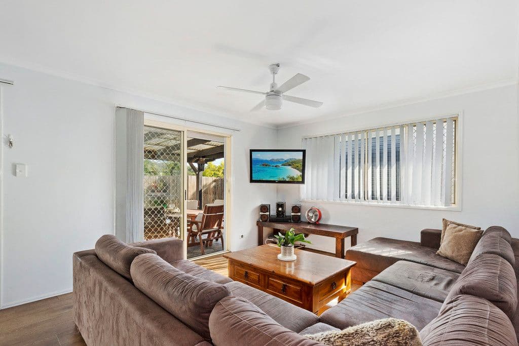 1 Stillwater Crescent, Robina QLD 4226, Robina - Thumbnail 4