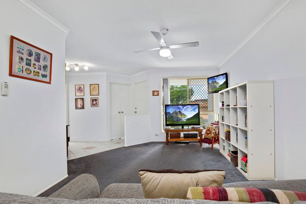 1 Stillwater Crescent, Robina QLD 4226, Robina - Thumbnail 5