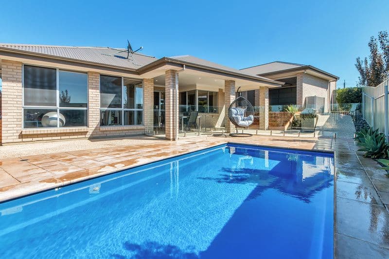 5 Keats Court, Hallett Cove SA 5158, Hallett Cove - Thumbnail 2