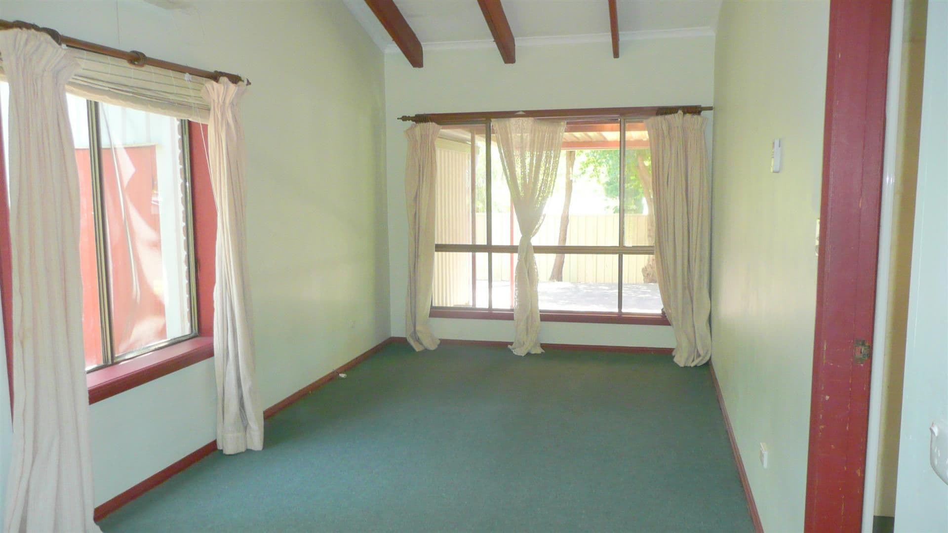 35 Hervey Street, WINDERMERE PARK NSW 2264, Windermere Park - Thumbnail 8
