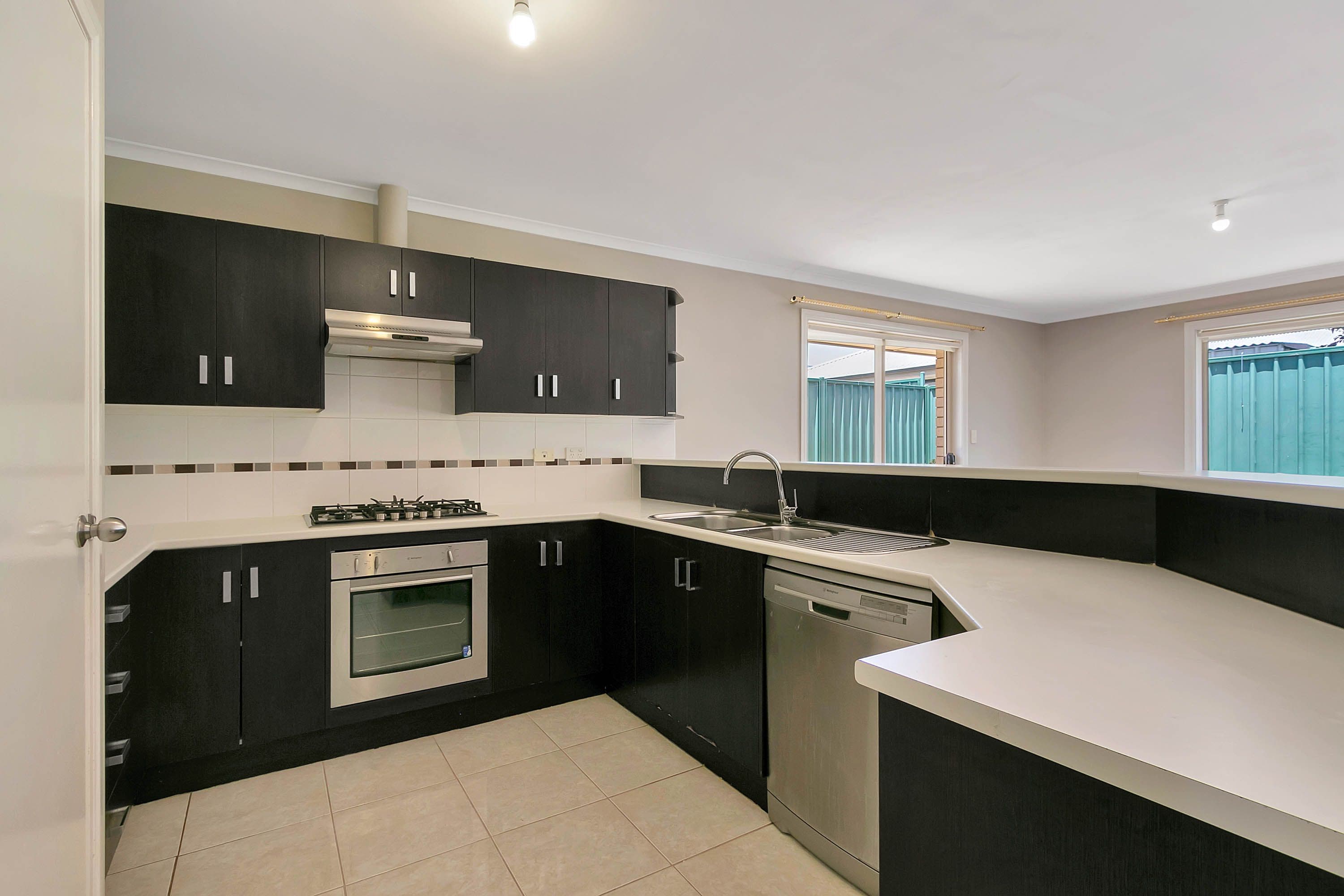 12 Innes Street, Elizabeth Park SA 5113, Elizabeth Park - Thumbnail 3