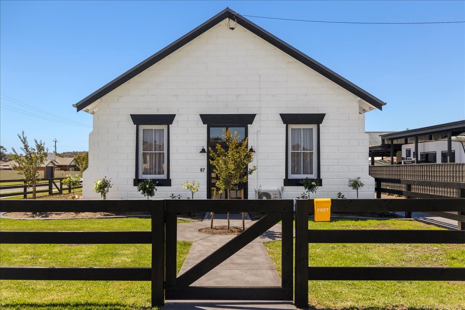87 Queen Street, Goulburn NSW 2580, Goulburn - Image 1