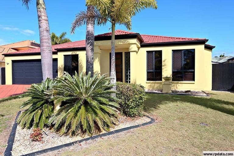 224 Endeavour Drive, Banksia Beach QLD 4507, Banksia Beach - Thumbnail 3