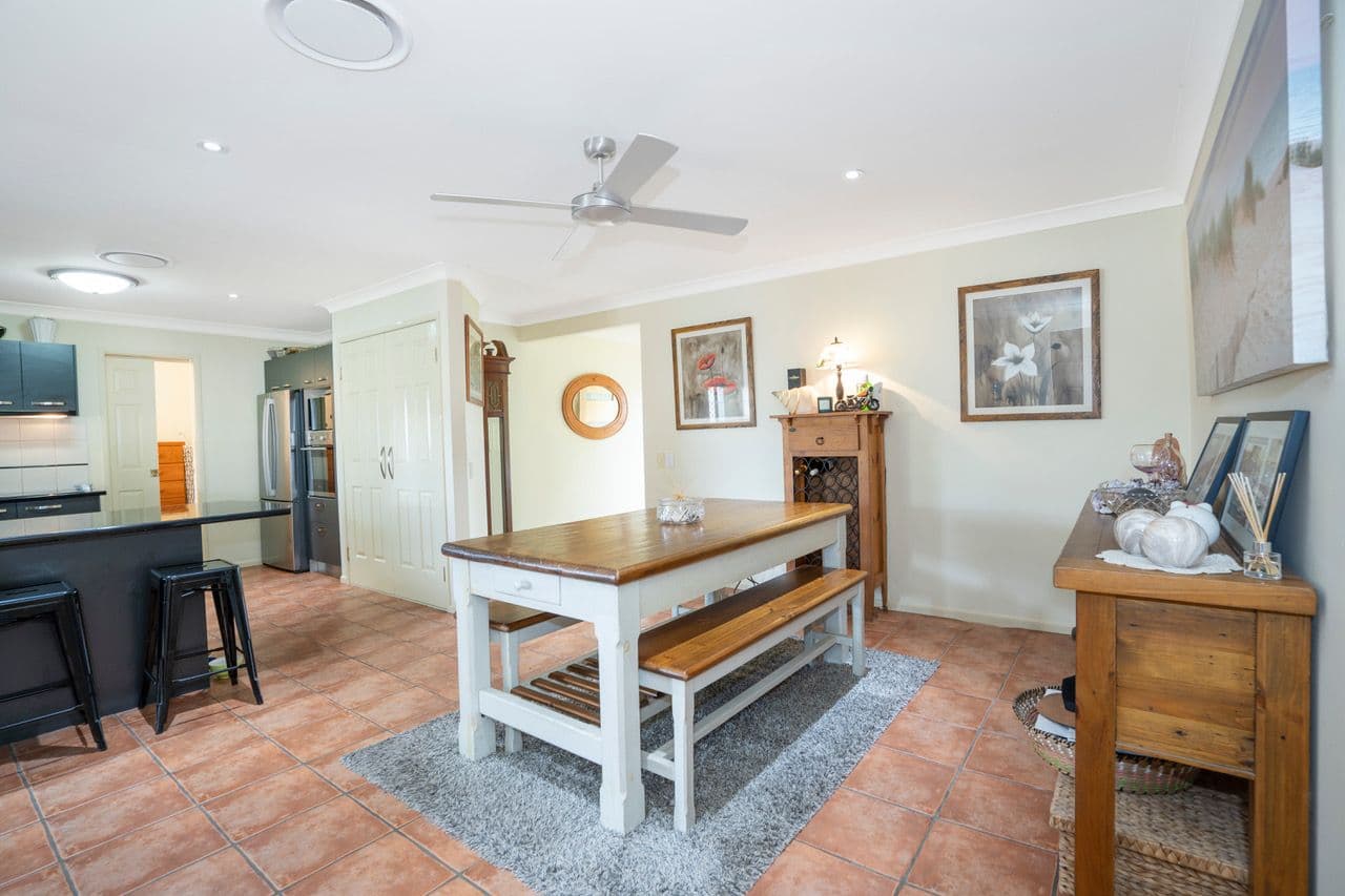 224 Endeavour Drive, Banksia Beach QLD 4507, Banksia Beach - Thumbnail 4