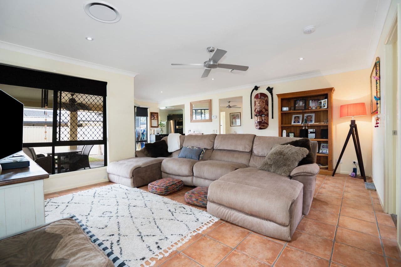 224 Endeavour Drive, Banksia Beach QLD 4507, Banksia Beach - Thumbnail 6