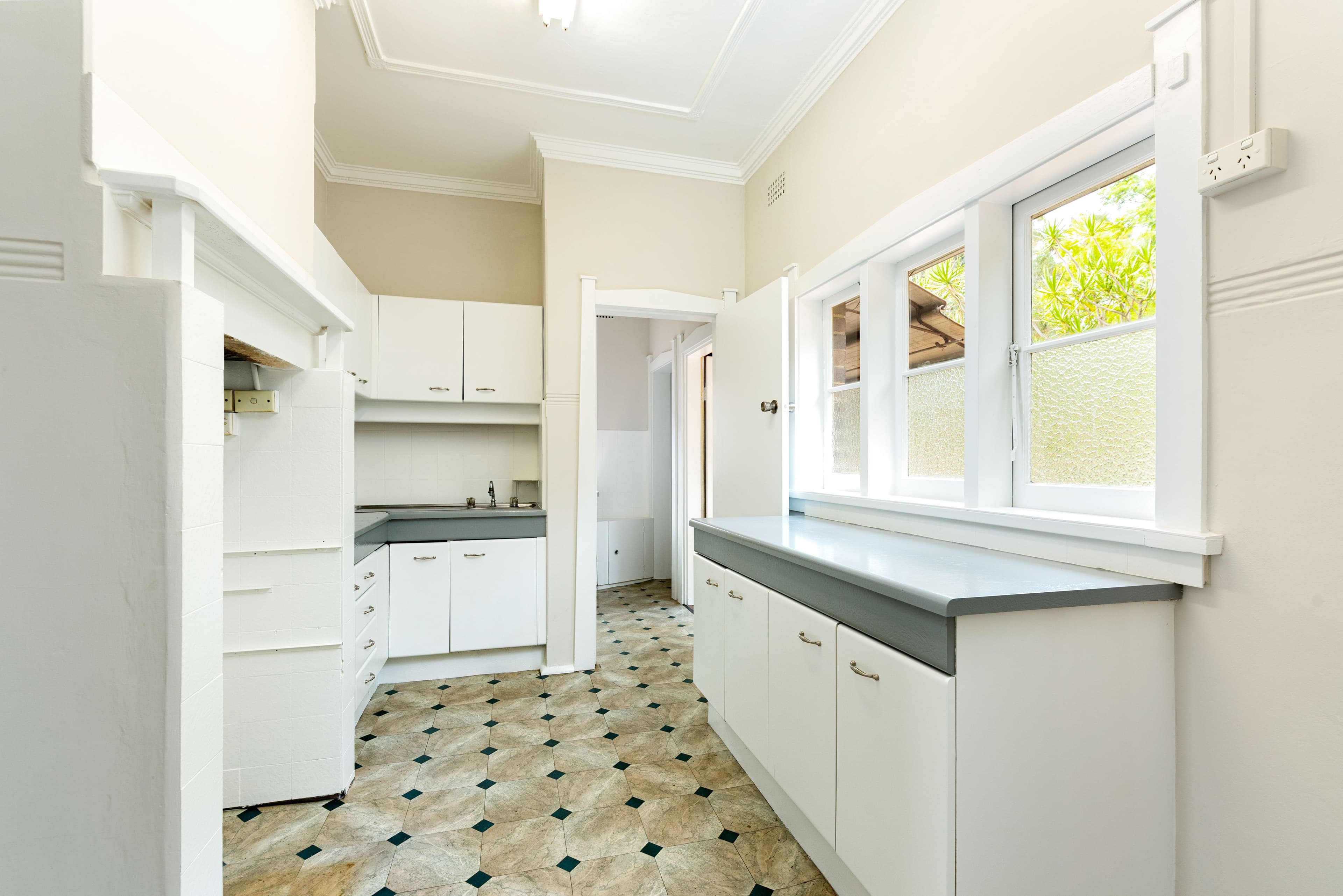 1 Elizabeth Avenue, Dulwich Hill NSW 2203, Dulwich Hill - Thumbnail 7