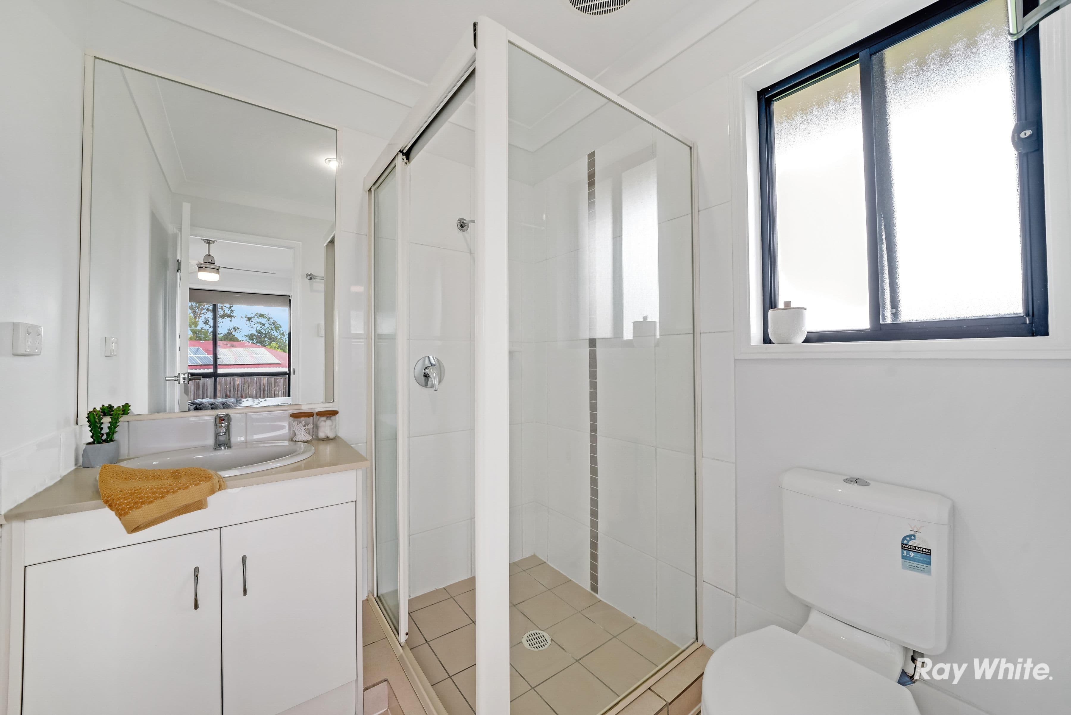 15 Eumundi Street, Ormeau QLD 4208, Ormeau - Thumbnail 3