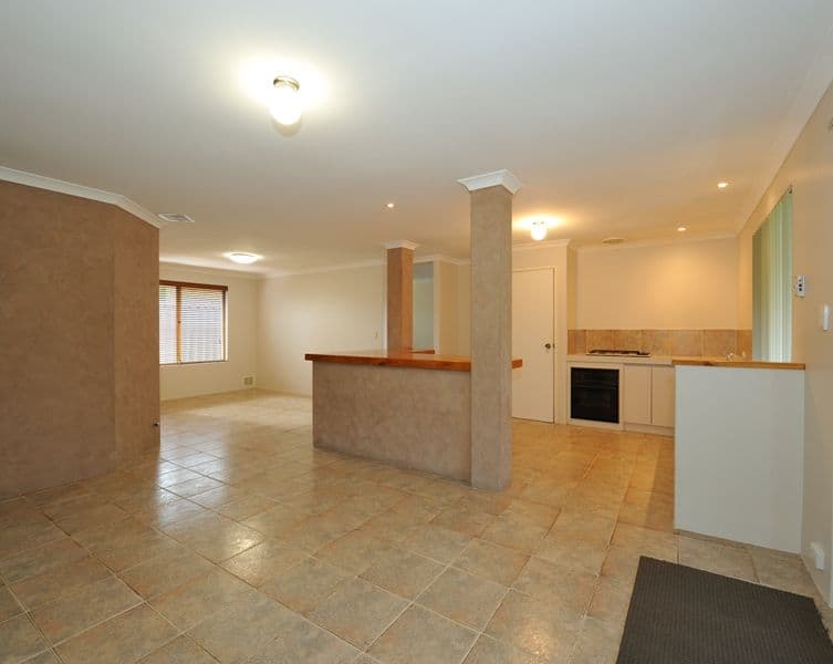 14 LIMOSA GLADE, WARNBRO WA 6169, Warnbro - Thumbnail 4
