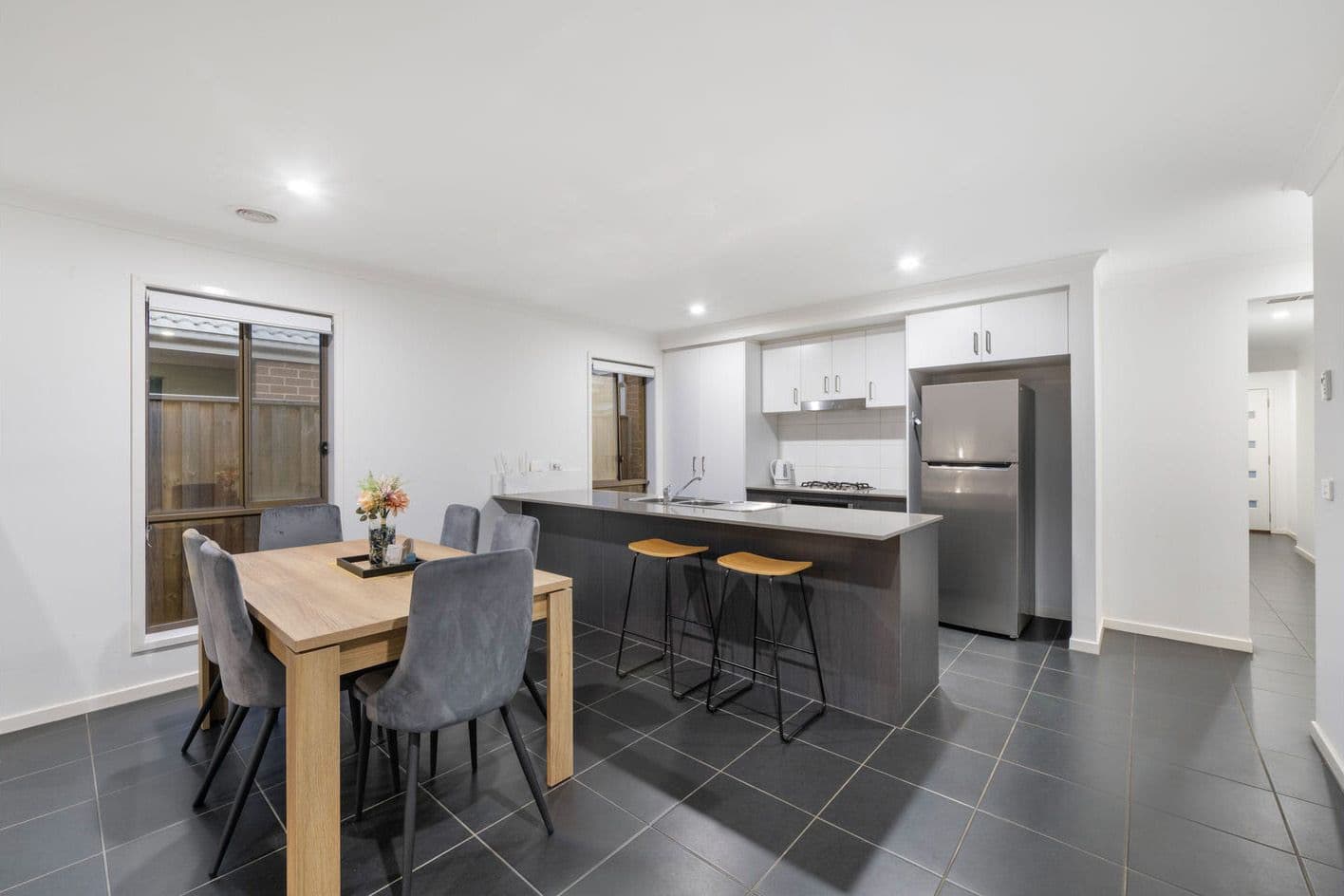 72 Alfred Road, Werribee VIC 3030, Werribee - Thumbnail 3
