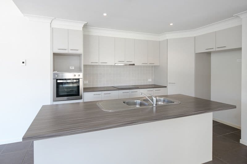 15 Lillypilly Court, Helensvale QLD 4212, Helensvale - Thumbnail 3