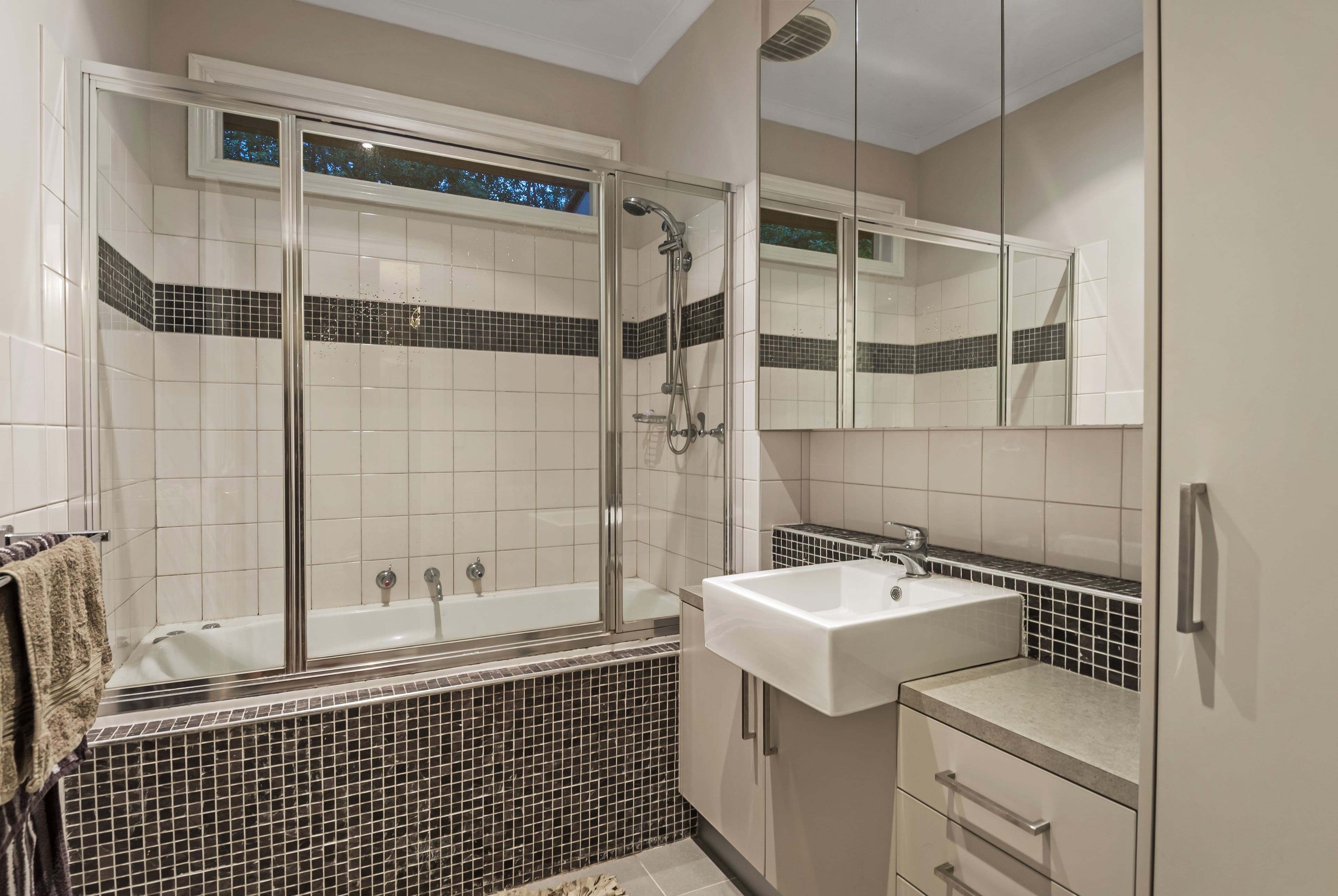 40 McMahon Road, Reservoir VIC 3073, Reservoir - Thumbnail 8