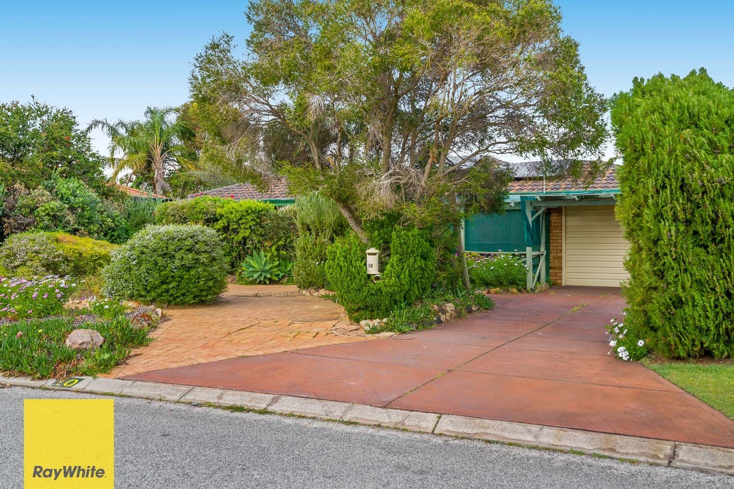 10 Desault Cove, Ballajura WA 6066, Ballajura - Image 1