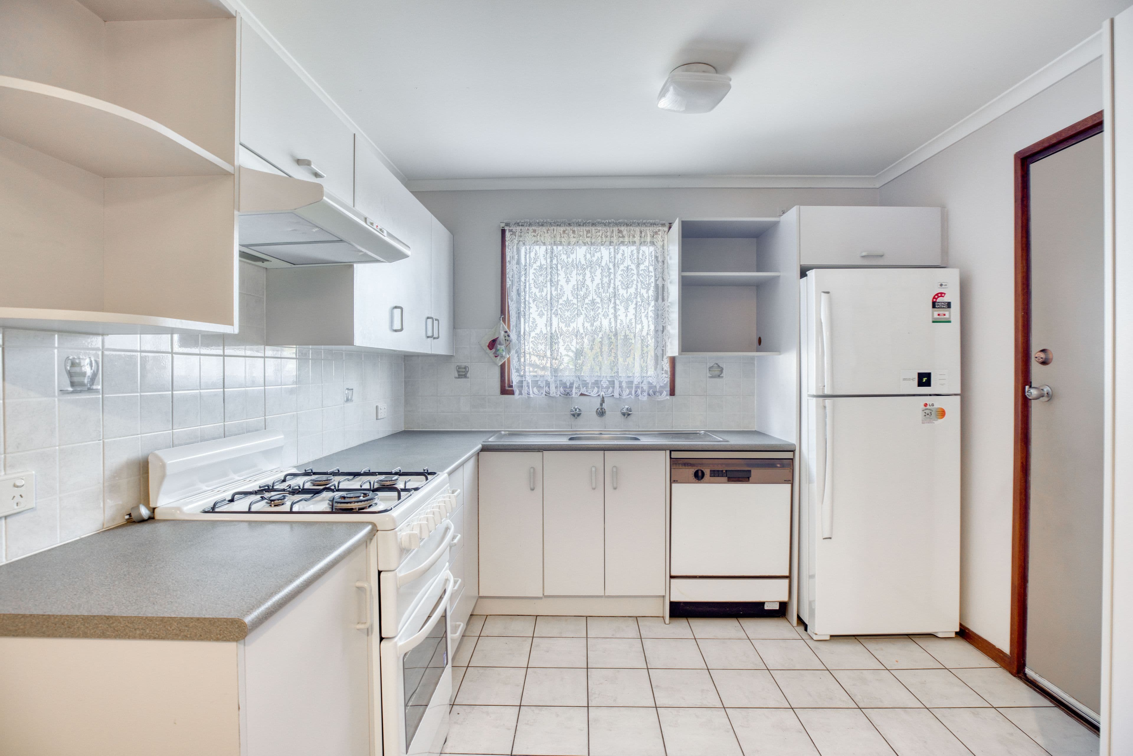 12 Itala Crescent, Hackham West SA 5163, Hackham West - Thumbnail 7