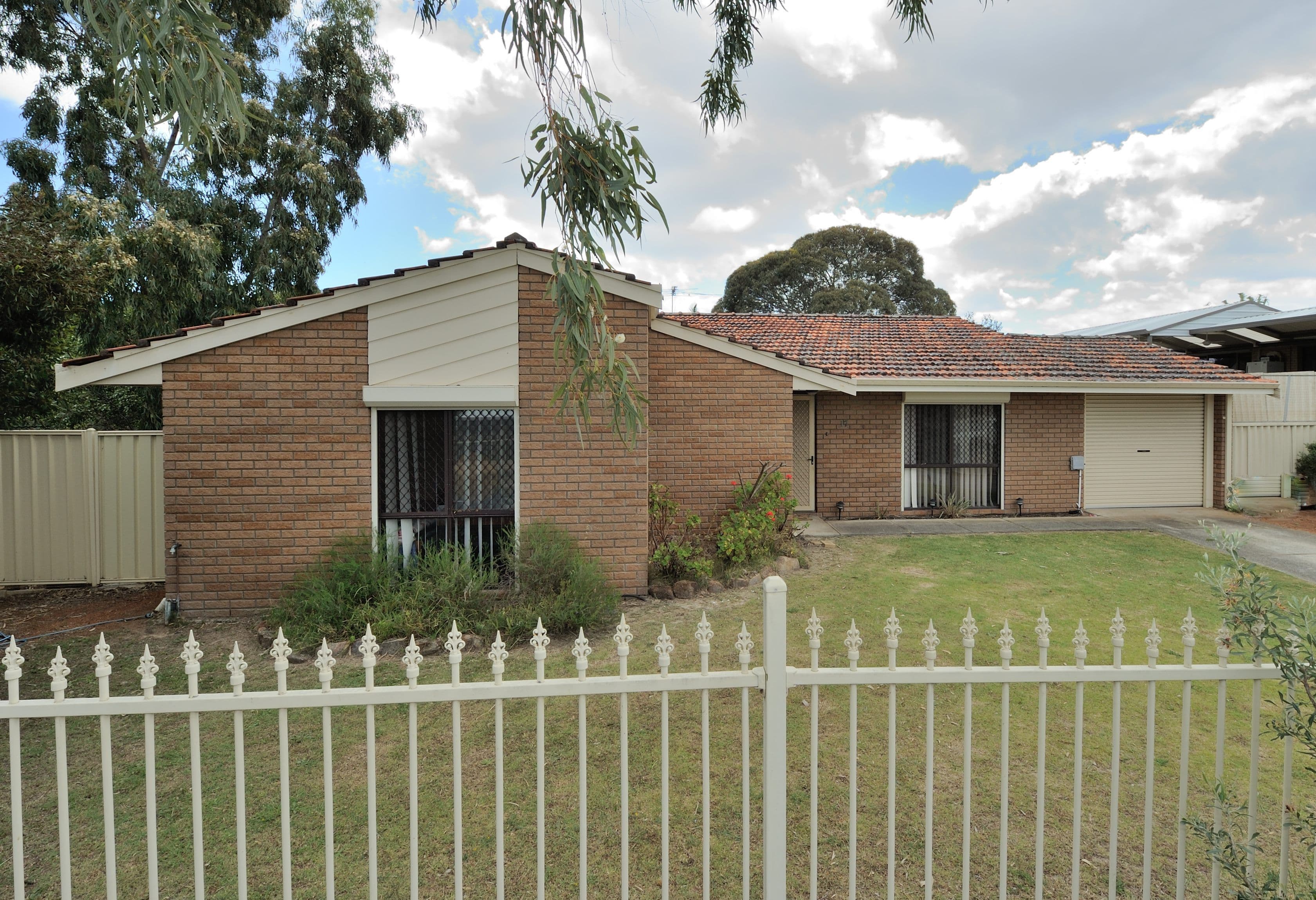 17 Saddlehill Ramble, Ballajura WA 6066, Ballajura - Image 1