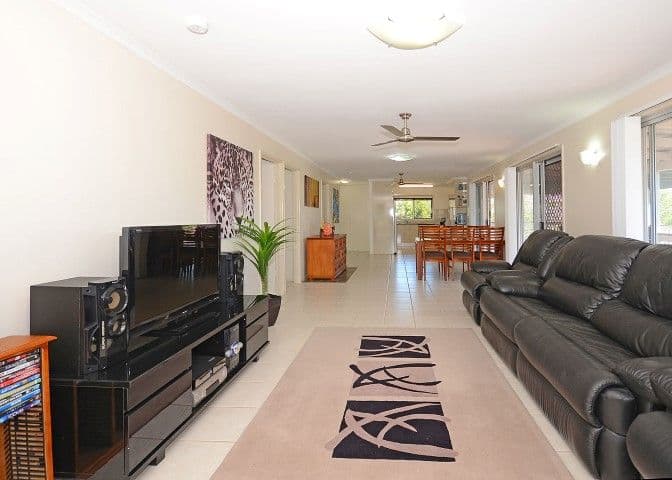 7 Tudor Avenue, URRAWEEN QLD 4655, Urraween - Thumbnail 8