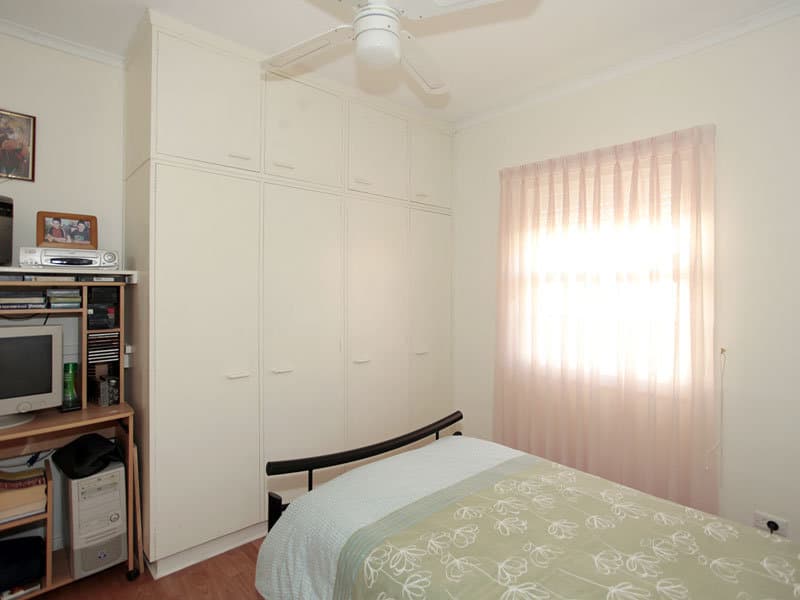 38 Calum Grove, Seacombe Heights - Thumbnail 6