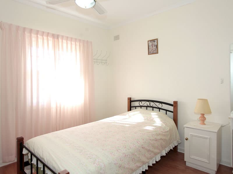 38 Calum Grove, Seacombe Heights - Thumbnail 7