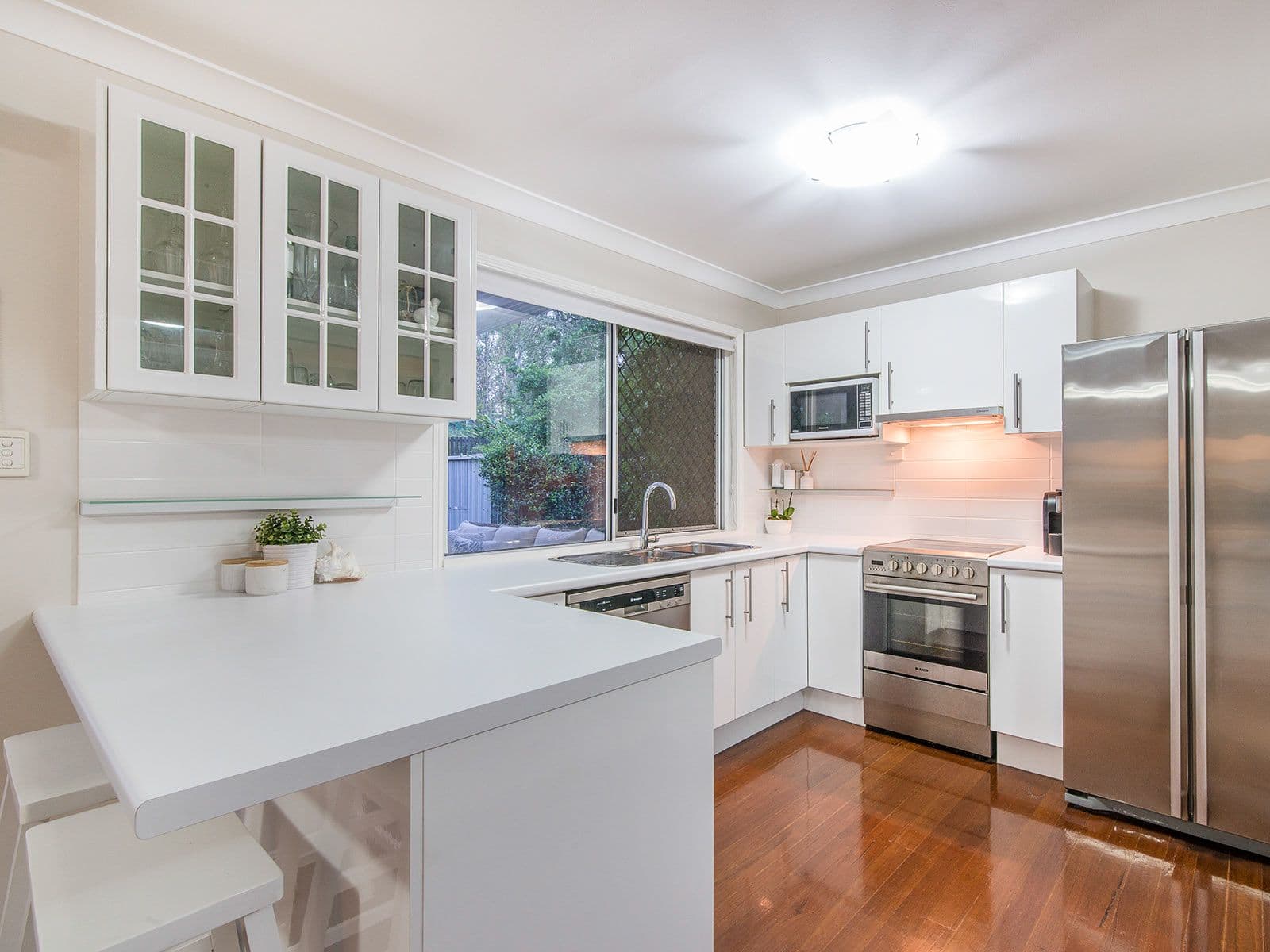 264 Oates Avenue, Holland Park QLD 4121, Holland Park - Thumbnail 2