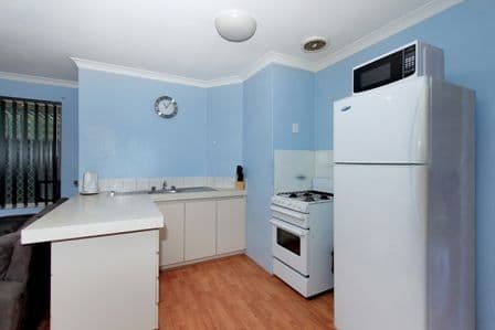 48 Ballard Place, MADDINGTON WA 6109, Maddington - Thumbnail 2