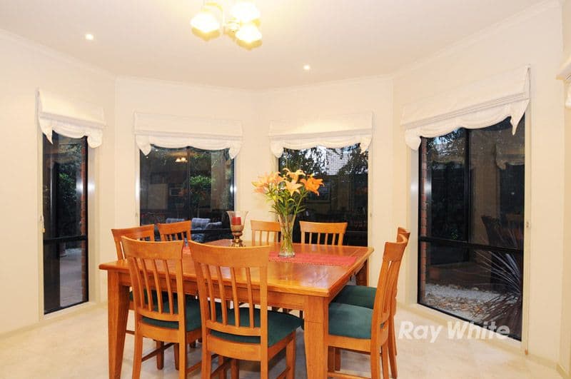 9 Riverpark Drive, WANTIRNA SOUTH VIC 3152, Wantirna South - Thumbnail 7