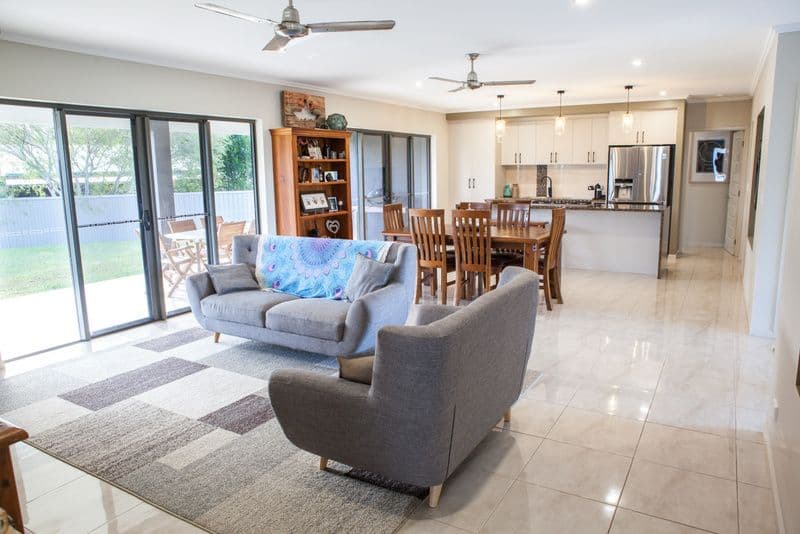 37 Belvedere Avenue, Belvedere QLD 4860, Belvedere - Thumbnail 2
