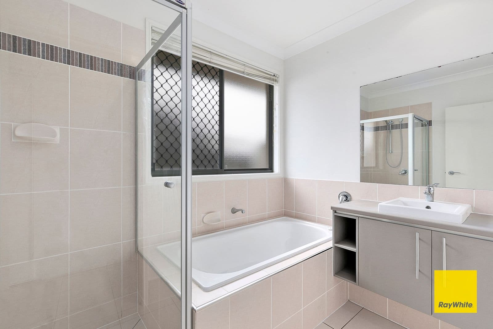 24 Parklane Road, Victoria Point QLD 4165, Victoria Point - Thumbnail 7
