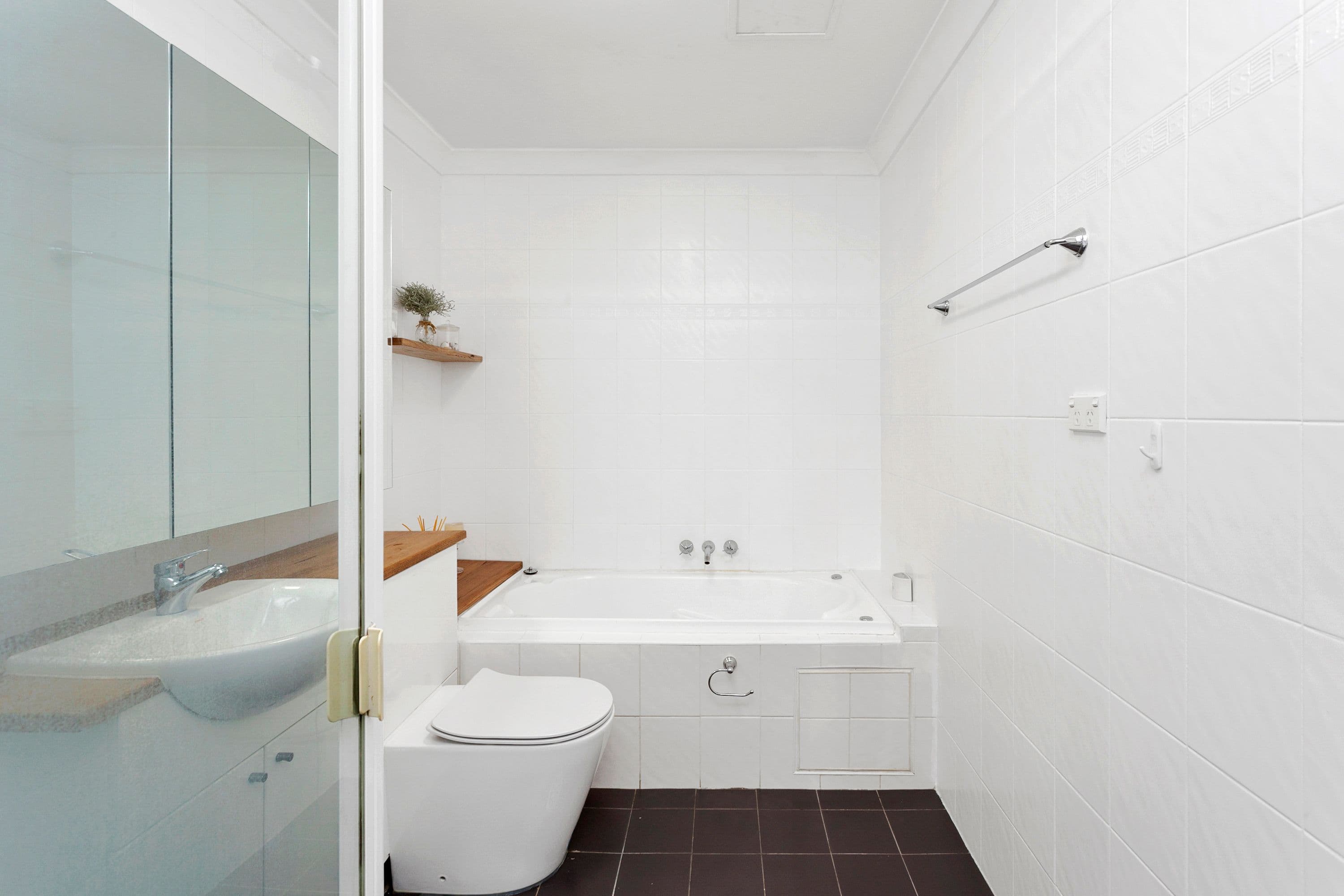 295 Condamine Street, Manly Vale NSW 2093, Manly Vale - Thumbnail 5