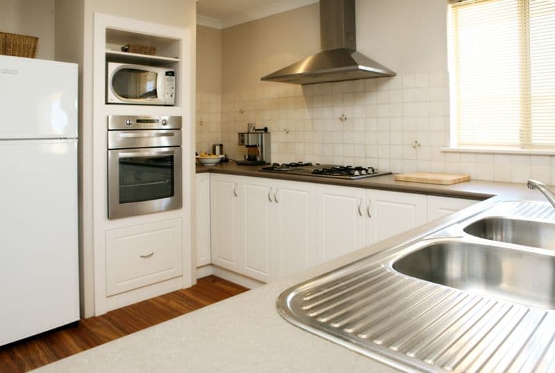 11 Flavio Crescent, WANDINA WA 6530, Wandina - Thumbnail 3