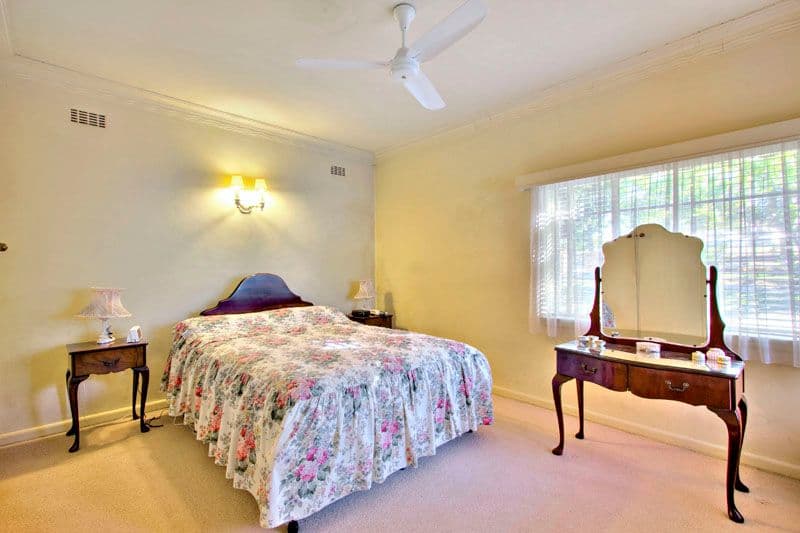 8 Oravel Avenue, MALVERN EAST VIC 3145, Malvern East - Thumbnail 3