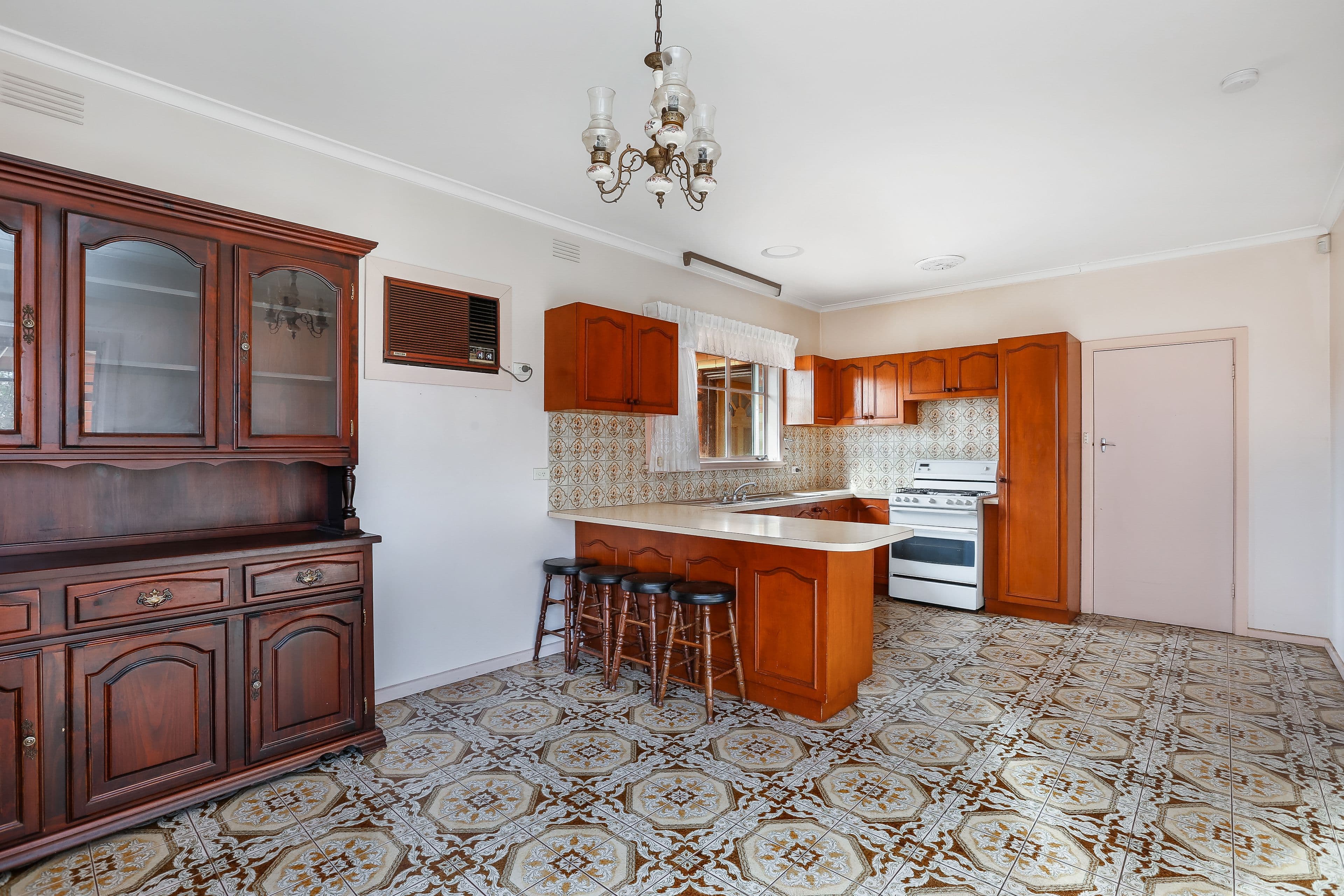 70 Morell Street, Glenroy VIC 3046, Glenroy - Thumbnail 3