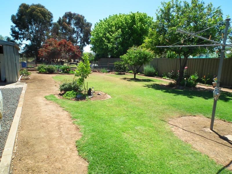 24 Meteorite Street, MURCHISON VIC 3610, Murchison - Thumbnail 2