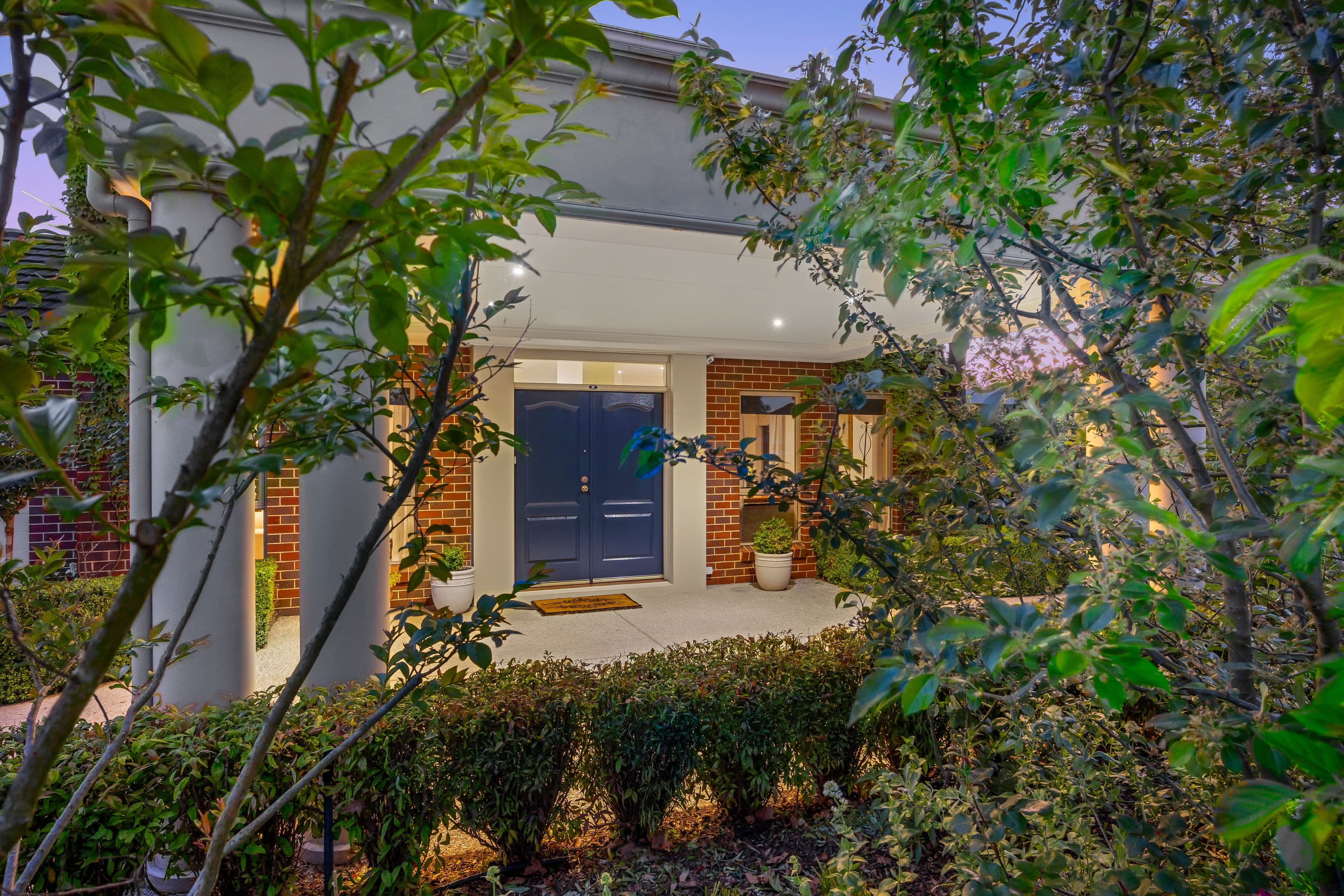 37 Stirling Drive, Lake Gardens VIC 3355, Lake Gardens - Thumbnail 2