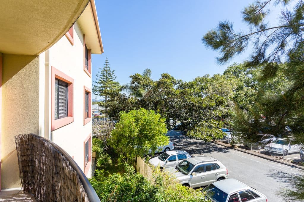 5 Mountain view Avenue, Miami QLD 4220, Miami - Thumbnail 7
