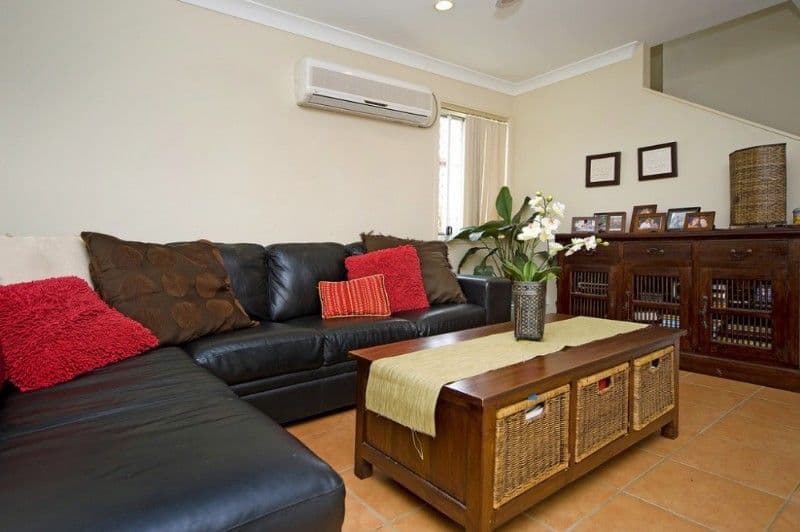 74 Universal Drive, PACIFIC PINES QLD 4211, Pacific Pines - Thumbnail 2