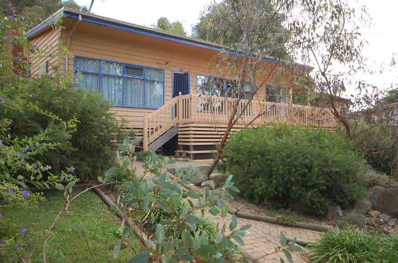 45 Russell Street, MOUNT EVELYN VIC 3796, Mount Evelyn - Image 1