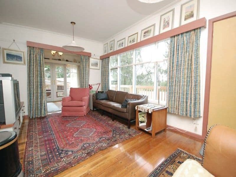 45 Russell Street, MOUNT EVELYN VIC 3796, Mount Evelyn - Thumbnail 2